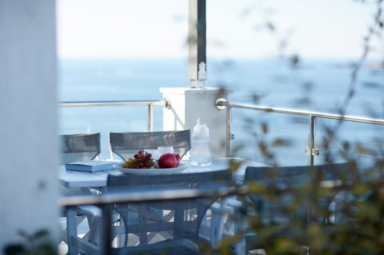Eleia Seafront Rooms & Villas بترا المظهر الخارجي الصورة