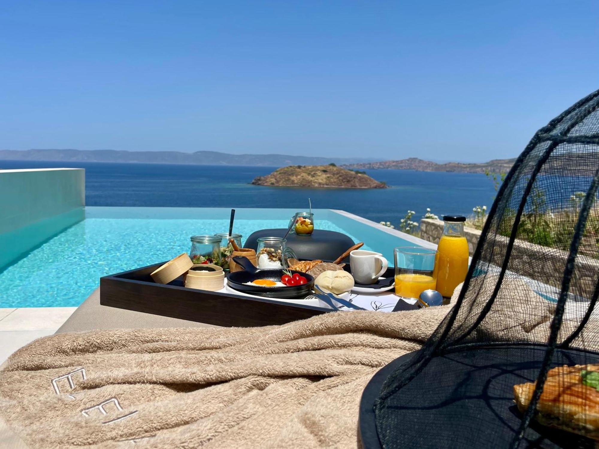 Eleia Seafront Rooms & Villas بترا المظهر الخارجي الصورة