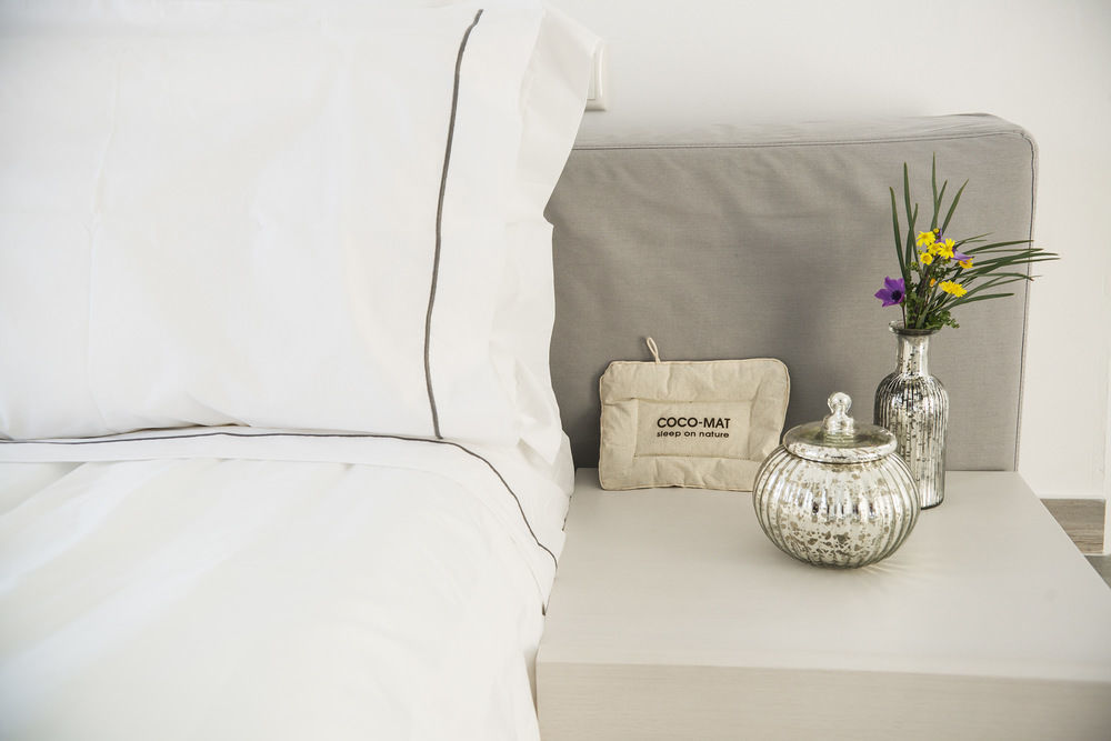 Eleia Seafront Rooms & Villas بترا المظهر الخارجي الصورة