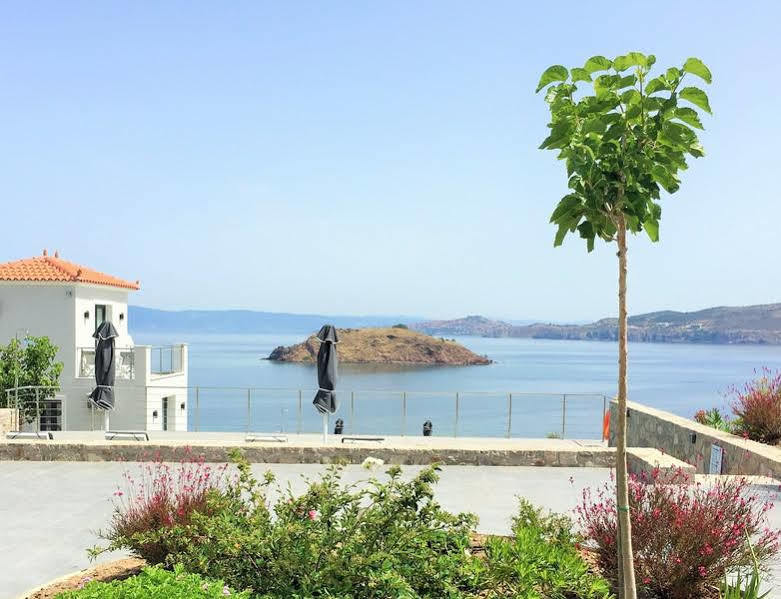 Eleia Seafront Rooms & Villas بترا المظهر الخارجي الصورة
